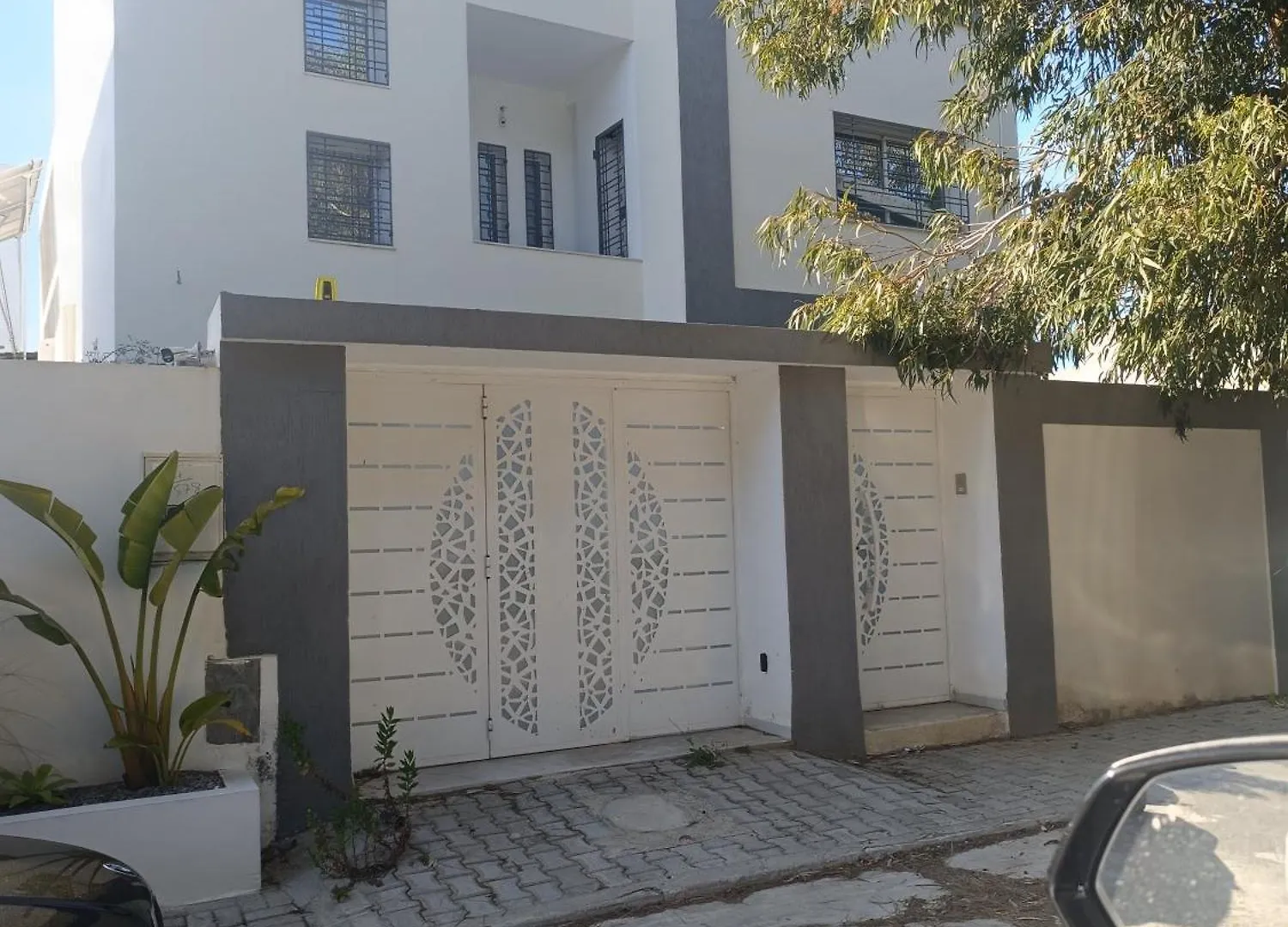 Villa Foundou Gammarth Tunis Tunisia